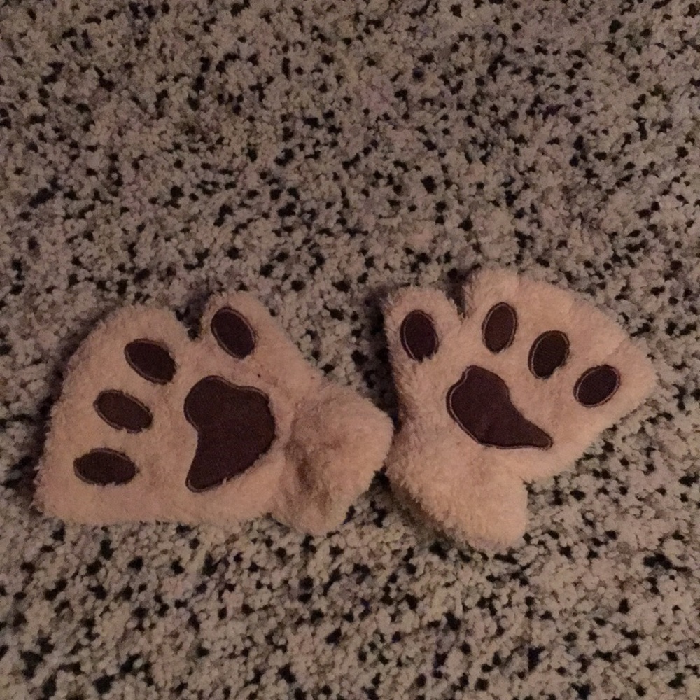 paw print fingerless gloves